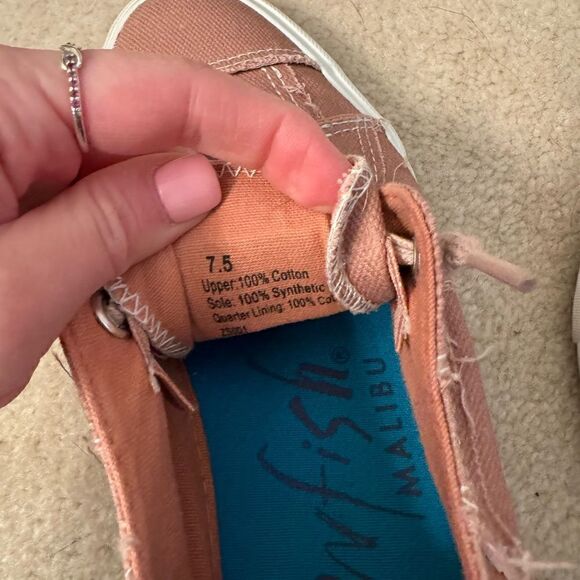 Women’s Blowfish Slip On Tennis Shoes 7.5 - Picture 4 of 4